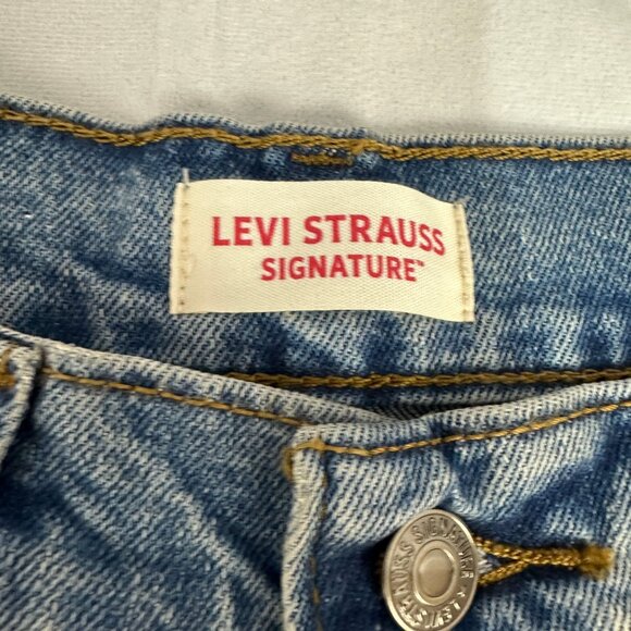 Levi Strauss Signature Mens 28 Classic Denim Shorts 10 Inch Inseam Relaxed Fit - Picture 3 of 7